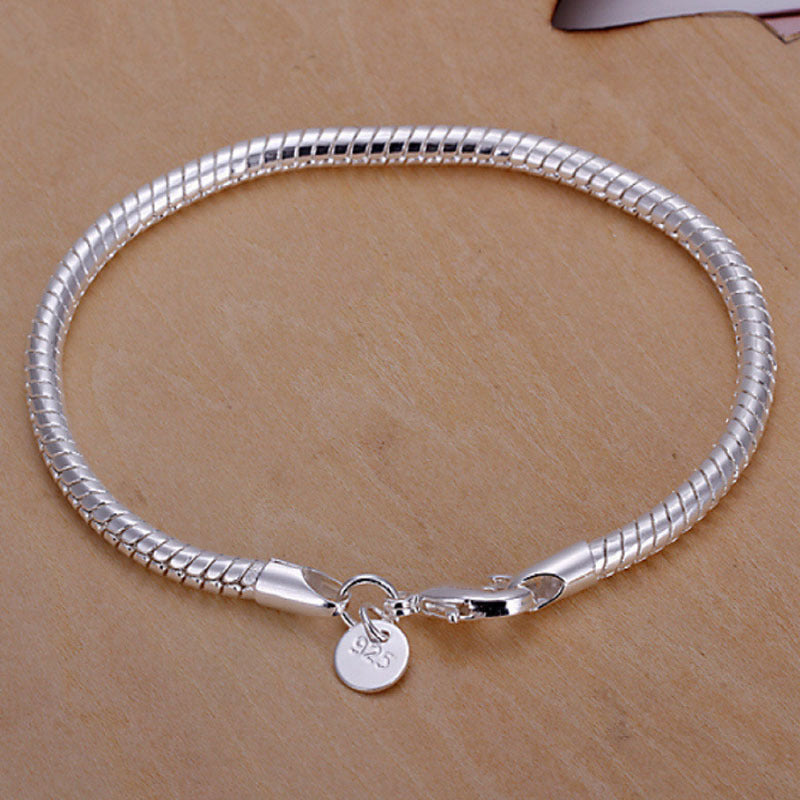 Silver Snake Pattern Alloy Bracelet With Electroplated Silver Plated Finish, Stylish Bangle