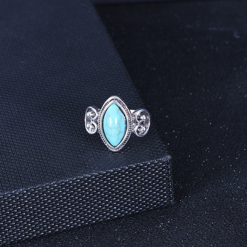 Unisex Geometric Alloy Ring With Turquoise Inlay, Electroplated Finish Featuring Vintage Style