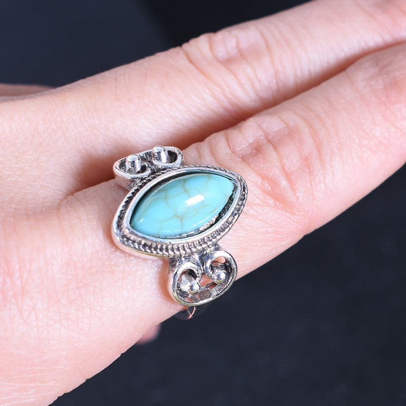 Unisex Geometric Alloy Ring With Turquoise Inlay, Electroplated Finish Featuring Vintage Style