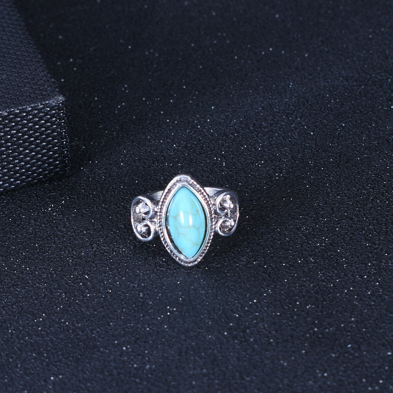 Unisex Geometric Alloy Ring With Turquoise Inlay, Electroplated Finish Featuring Vintage Style