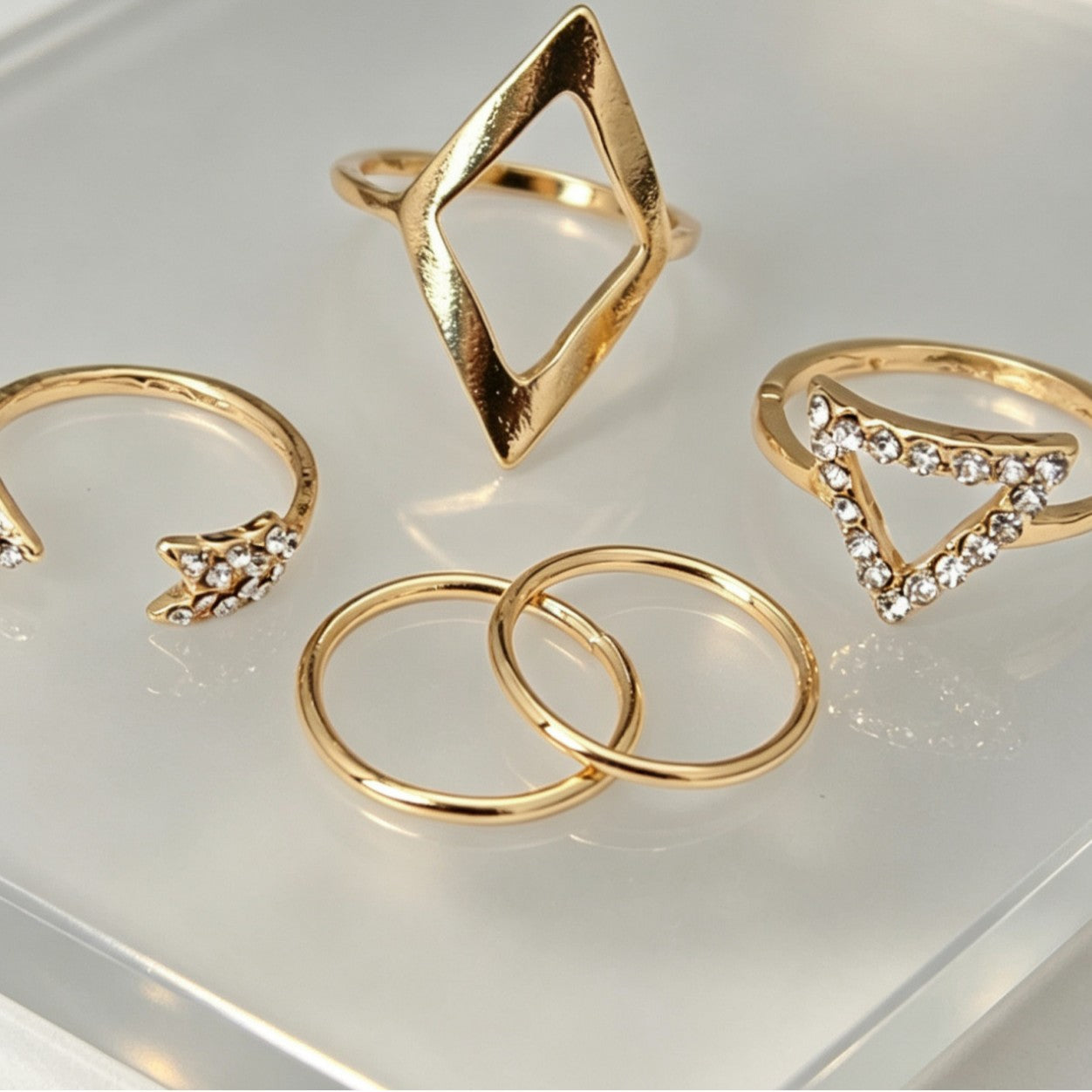 For Women 5 Pieces Gold Arrow Rings Featuring Electroplated Alloy And Rhinestones Inlay