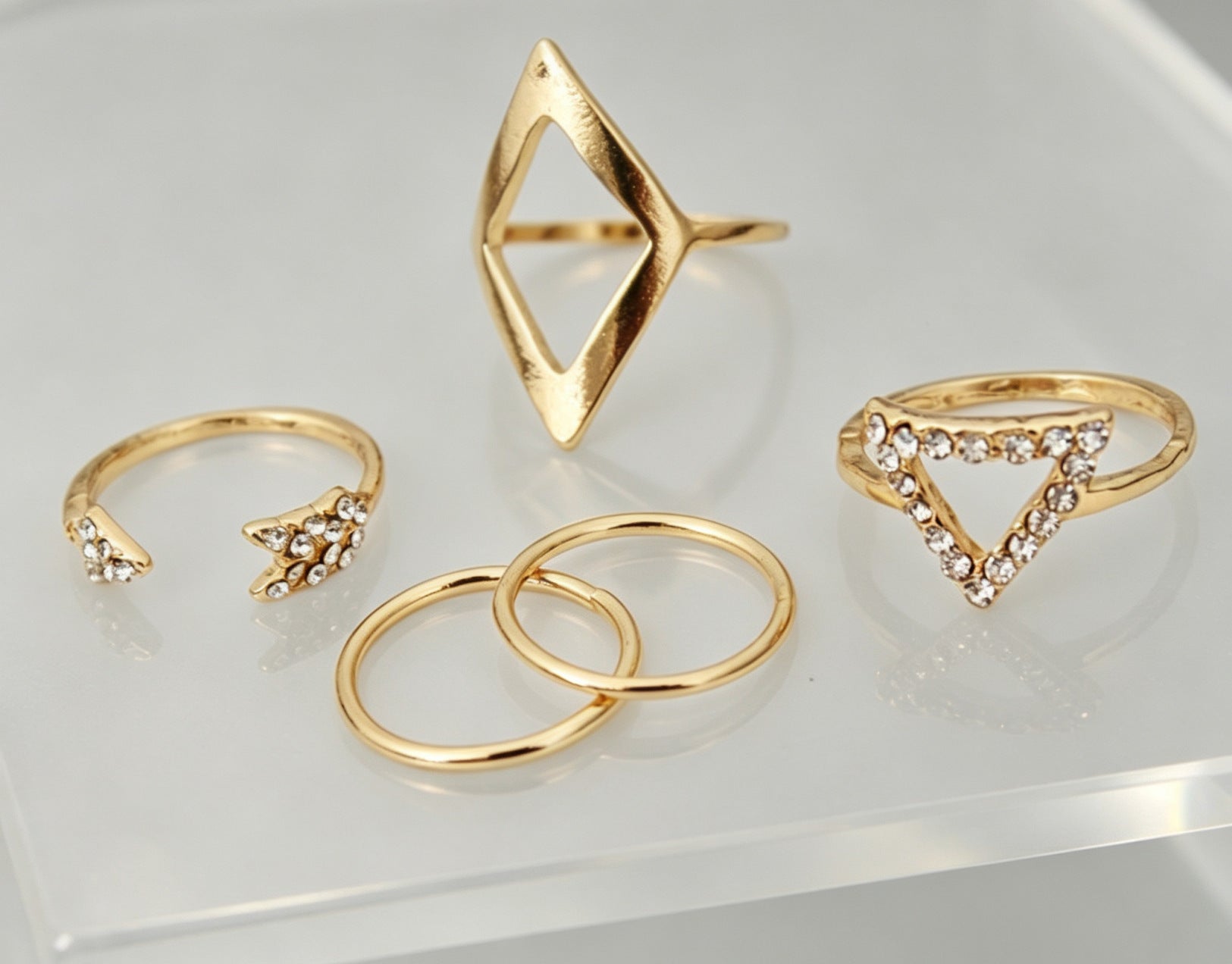 For Women 5 Pieces Gold Arrow Rings Featuring Electroplated Alloy And Rhinestones Inlay