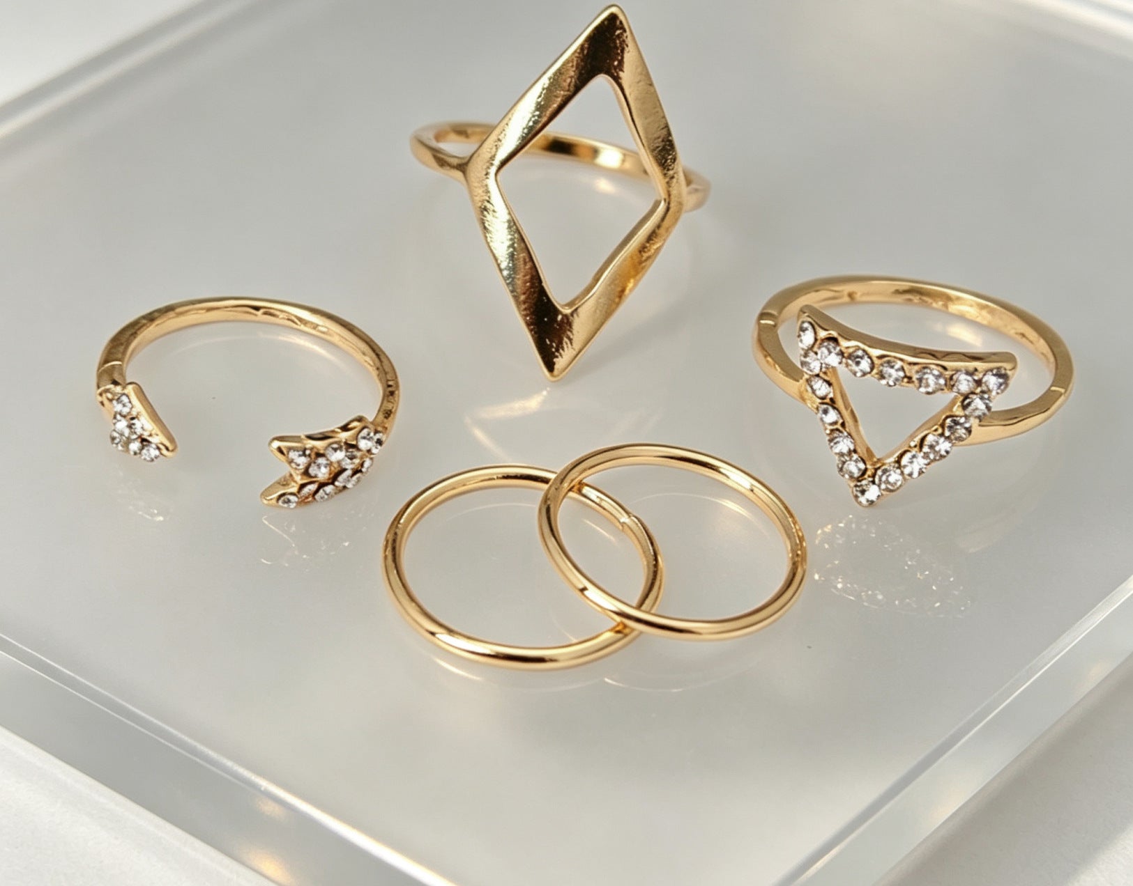 For Women 5 Pieces Gold Arrow Rings Featuring Electroplated Alloy And Rhinestones Inlay