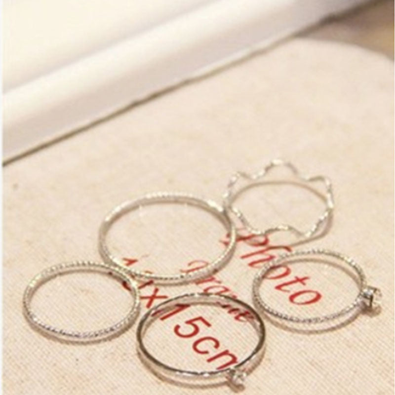 Waves For Women 5 Pieces Set Wave Rings In Gold Featuring Electroplated Alloy Material