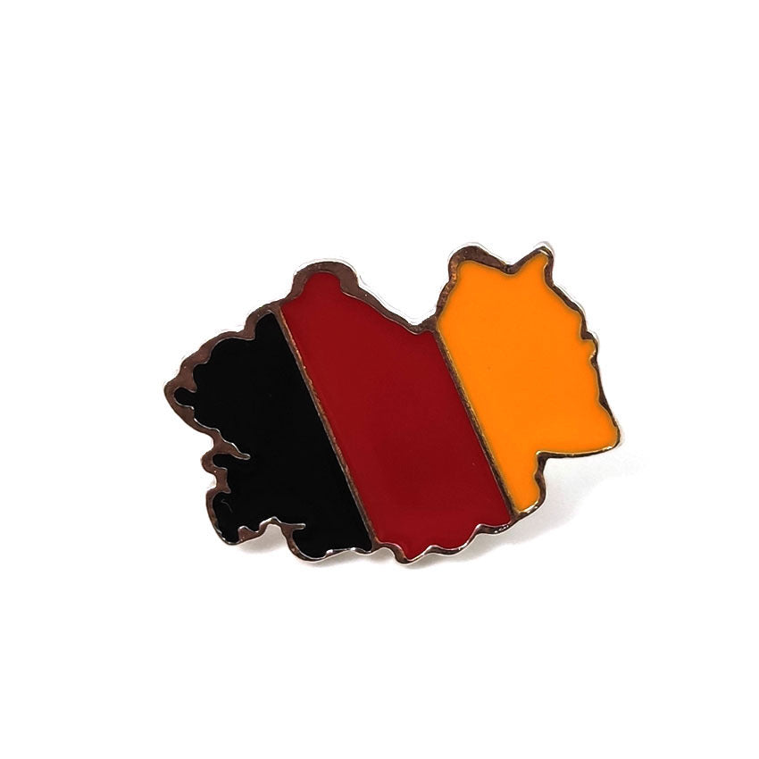 National Flag Pin Made Of Zinc Alloy Featuring Enamel Craftsmanship
