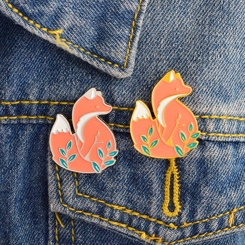 Fox Pin In Silver Alloy Featuring Enamel Craftsmanship