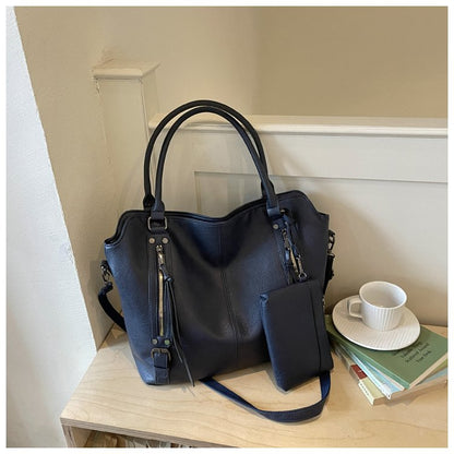 Unisex Square PU Leather Shoulder Bag With Single Shoulder Strap, Large Capacity For All Seasons