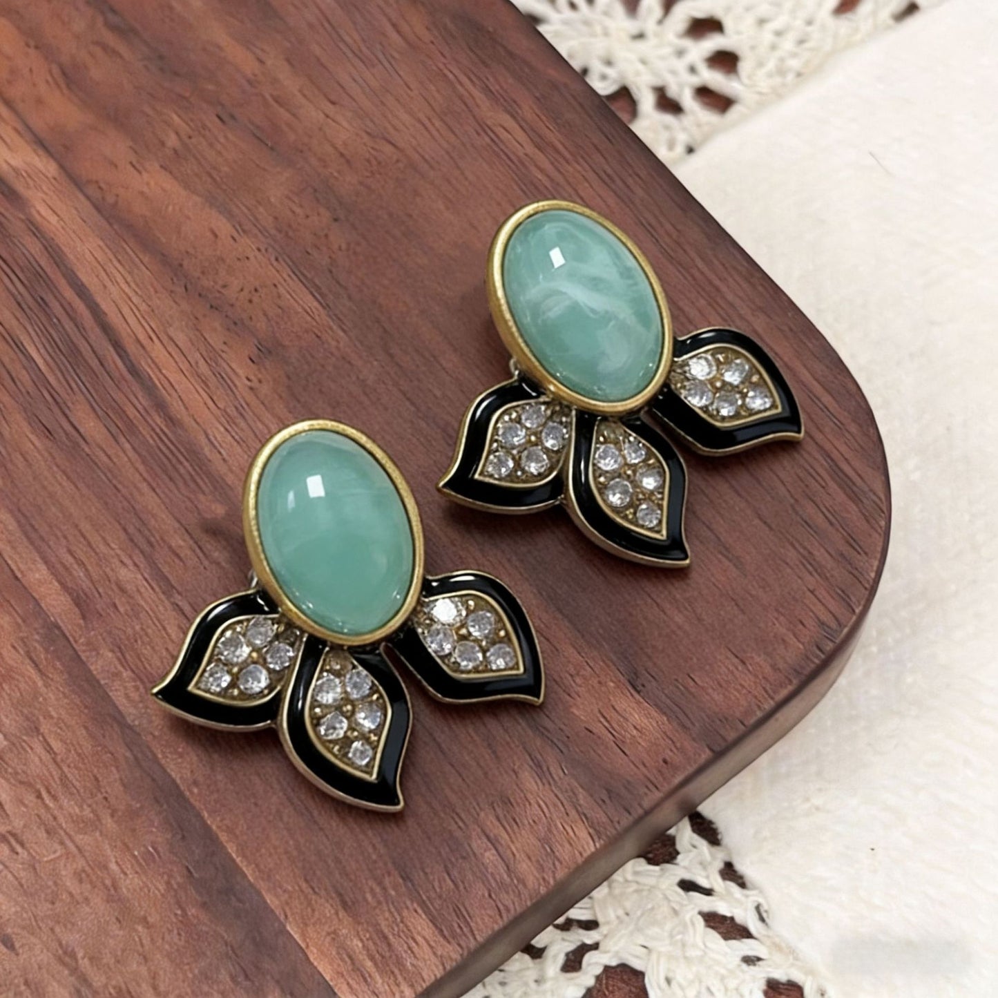 Retro Geometric Zinc Alloy Earrings With Electroplated Finish, Unisex Clip Earrings