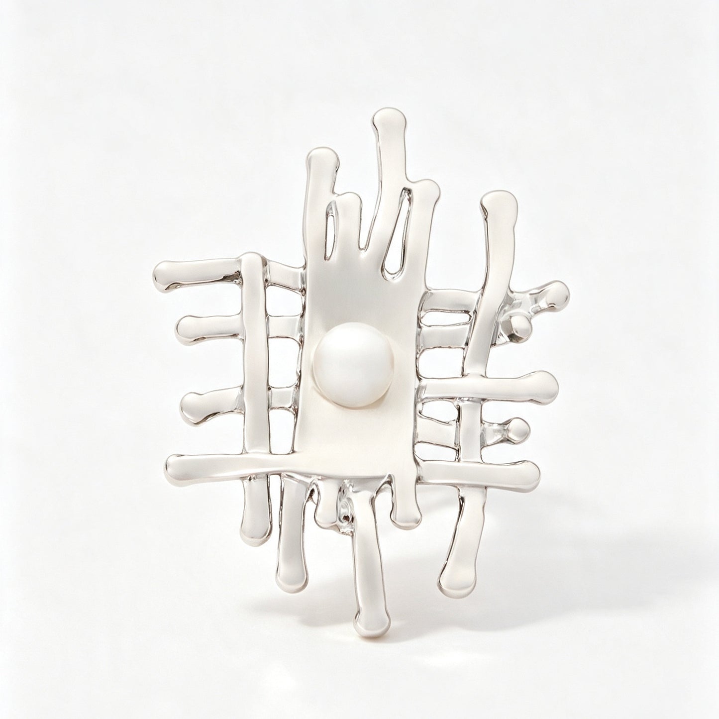 Pin Tree Pattern In 304 Stainless Steel With Artificial Pearl Inlay, Electroplated Finish, Available In Gold