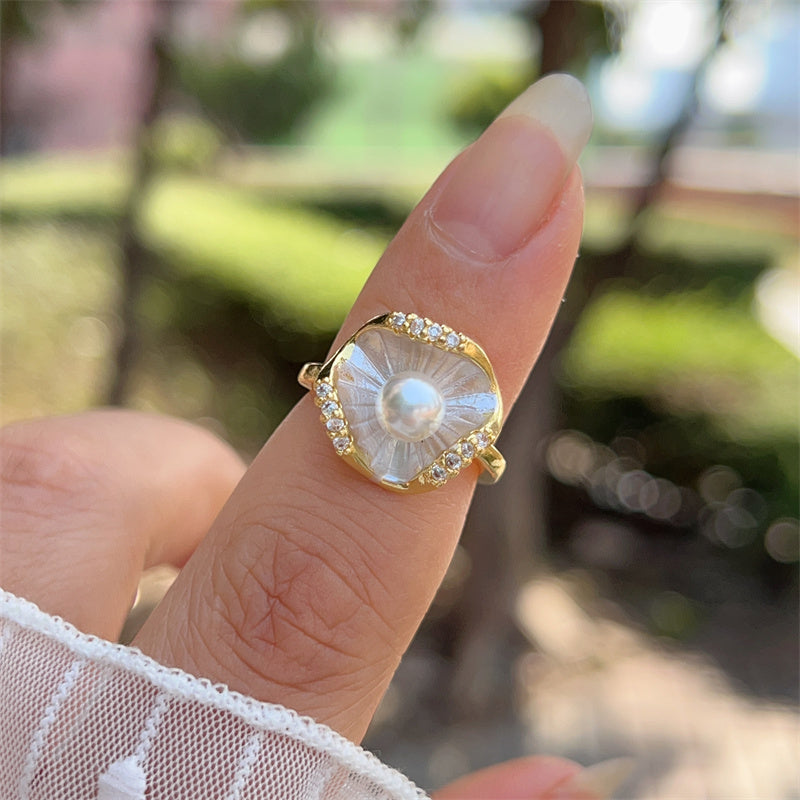 Heart Shape Open Ring For Women With Inlay Artificial Pearl, Electroplated Copper Featuring 18K Gold Plating