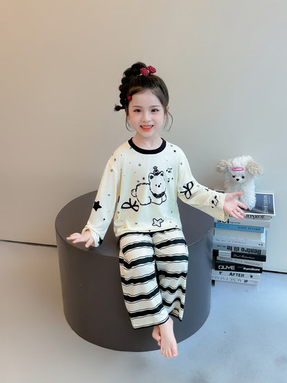 Cute Cartoon Girl's Children's Home Clothes Set In Modal Fabric With Round Neck And Long Sleeves For Spring