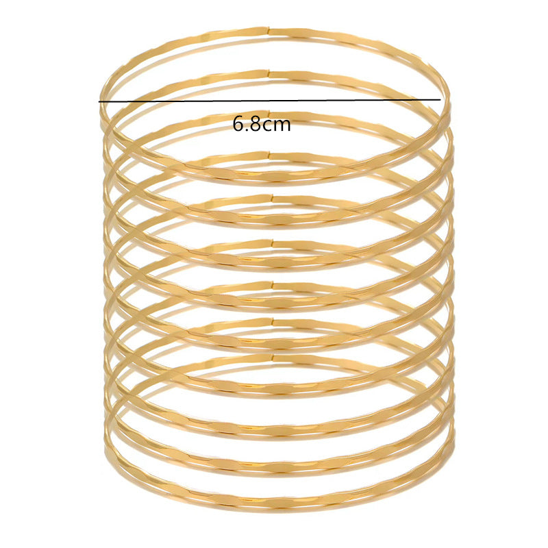 Retro Polka Dots Gold Alloy Bangle For Women With Electroplated Finish