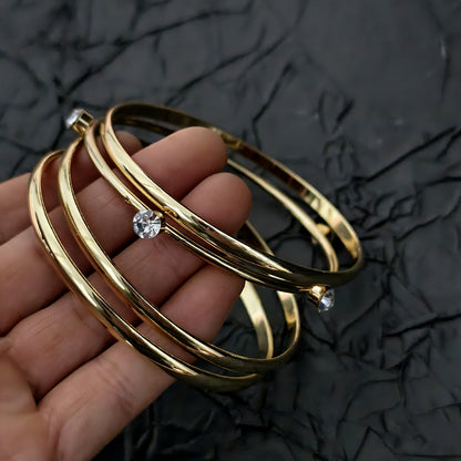 Simple Style Gold Iron Wristband With Rhinestone Inlay, 4 Pieces Set Bangle