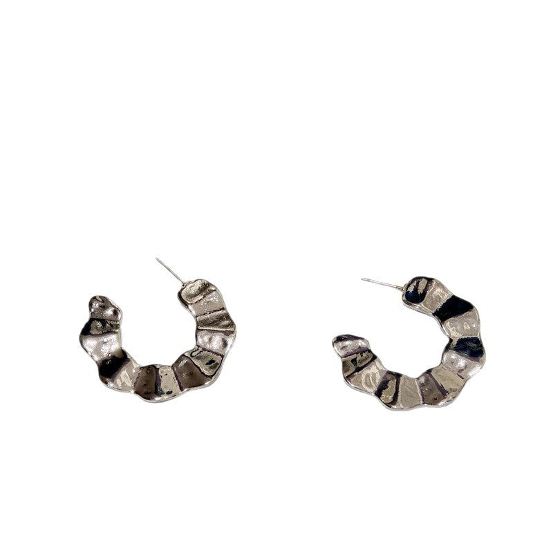 C Shape Stud Earrings For Women In Alloy With Electroplated White K Plated Finish And Iron Ear Pins