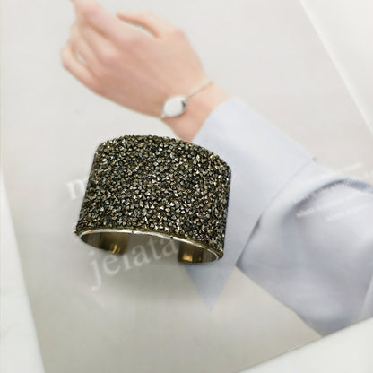 Exaggerated Star Metal Bangle For Women With Rhinestones In Silver Wristband Style