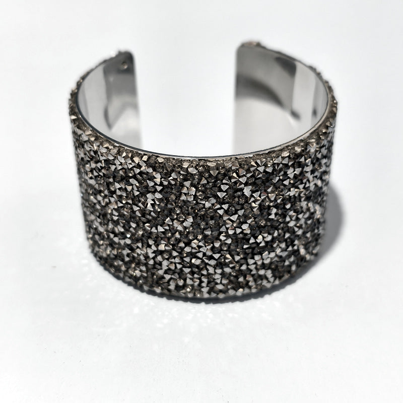 Exaggerated Star Metal Bangle For Women With Rhinestones In Silver Wristband Style