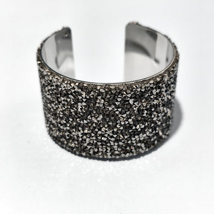 Exaggerated Star Metal Bangle For Women With Rhinestones In Silver Wristband Style
