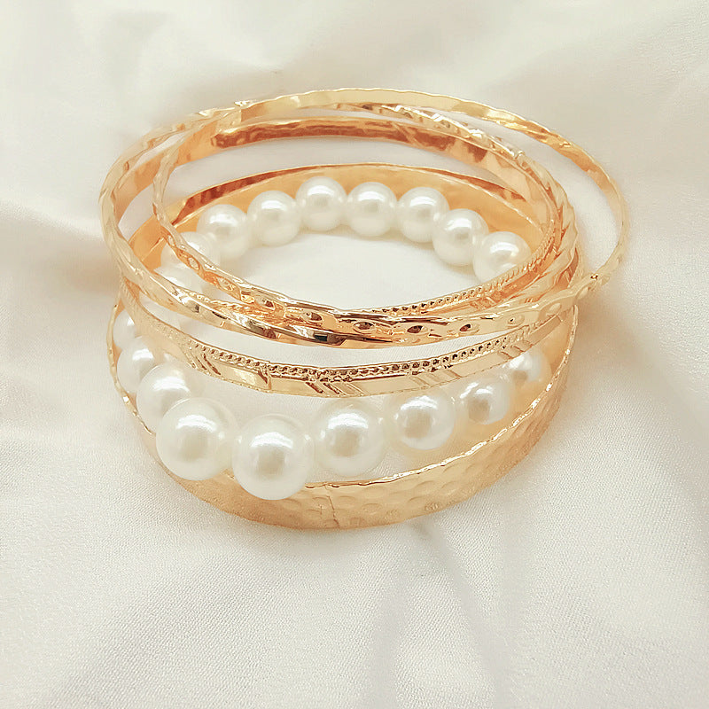 Round Gold Metal Bangle Featuring Electroplated Finish For Elegant Style