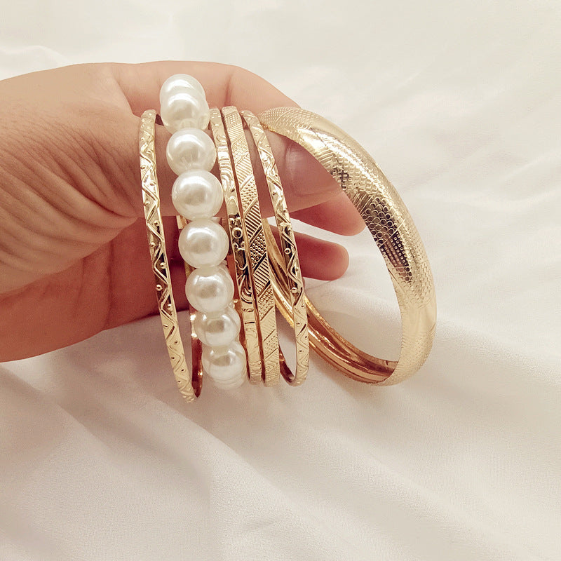 Round Gold Metal Bangle Featuring Electroplated Finish For Elegant Style