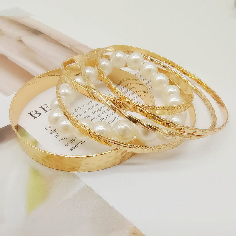 Round Gold Metal Bangle Featuring Electroplated Finish For Elegant Style