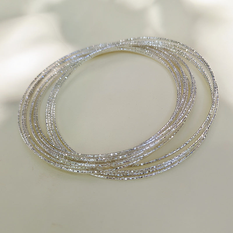 Star Pattern Electroplated Metal Wristband In Gold, Simple Style For Women