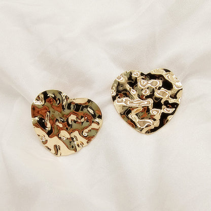 Exaggerated Heart Shape Silver Stud Earrings For Women, Electroplated Metal Design