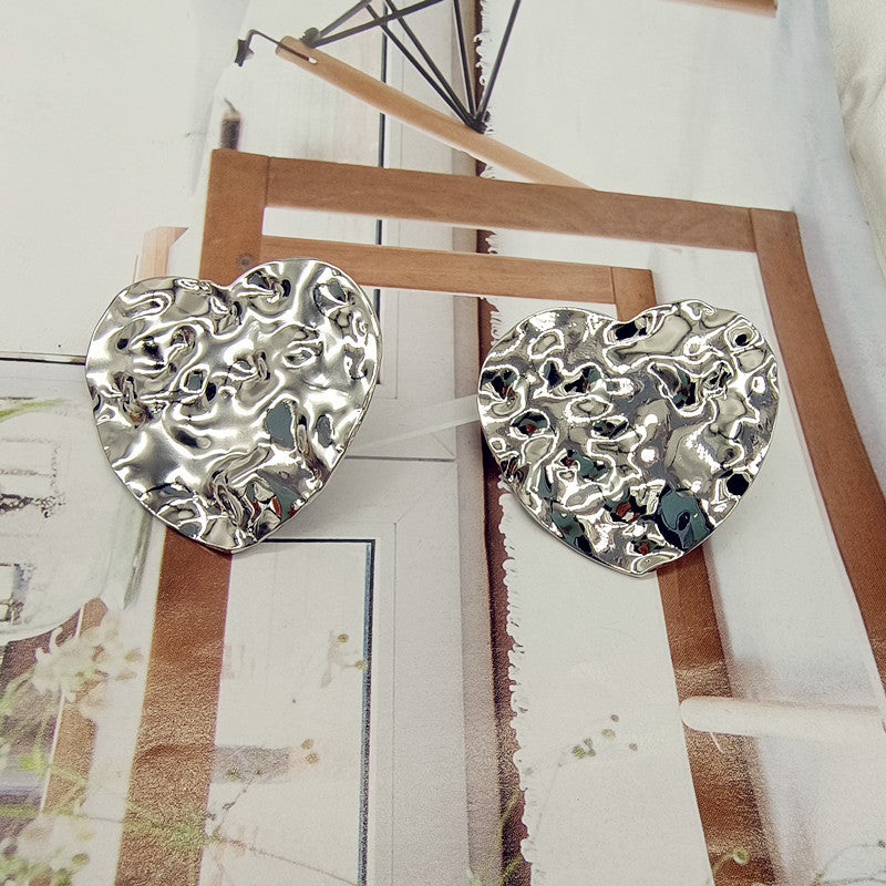 Exaggerated Heart Shape Silver Stud Earrings For Women, Electroplated Metal Design
