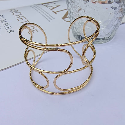 Geometric Gold Alloy Bangle With Electroplated Finish For Elegant Style
