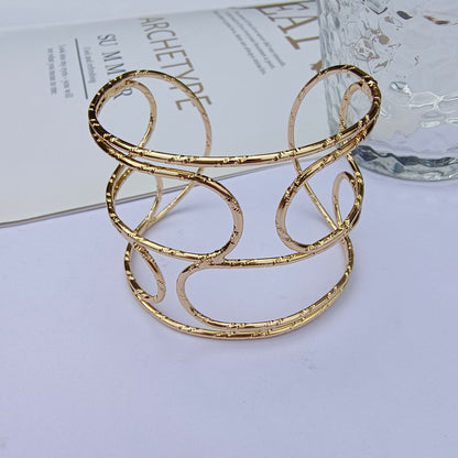 Geometric Gold Alloy Bangle With Electroplated Finish For Elegant Style