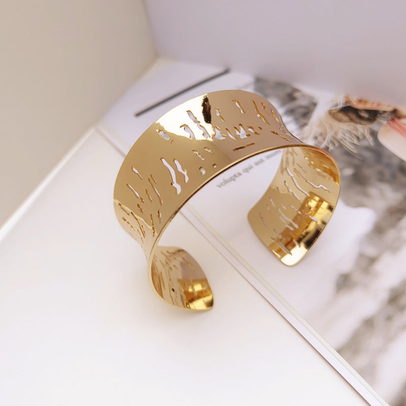 Punk Style Irregular Copper Bangle For Women In Gold Color