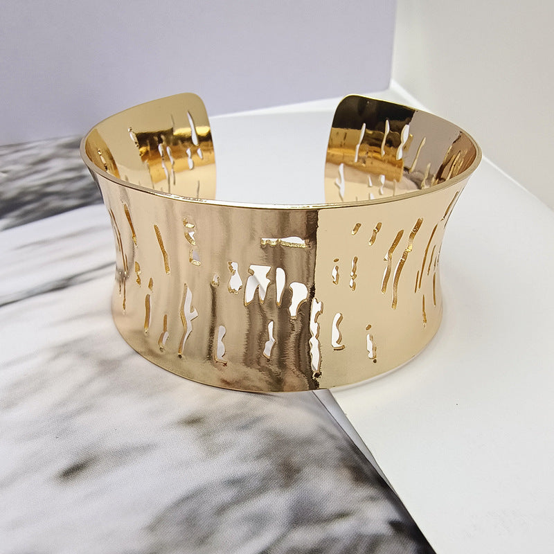 Punk Style Irregular Copper Bangle For Women In Gold Color