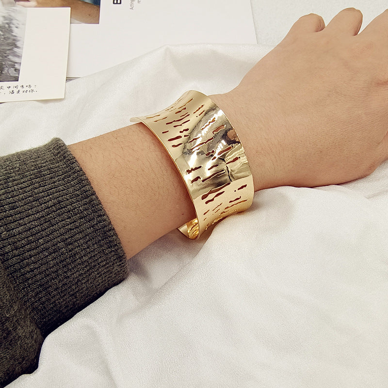 Punk Style Irregular Copper Bangle For Women In Gold Color