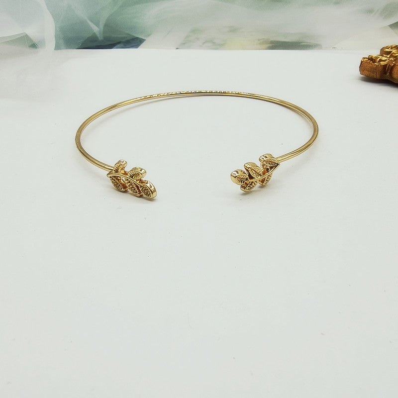 Leaves Pattern Women’s Arm Cuff Wristband Set Of 3 Pieces Featuring Electroplated Metal With Artificial Gemstones