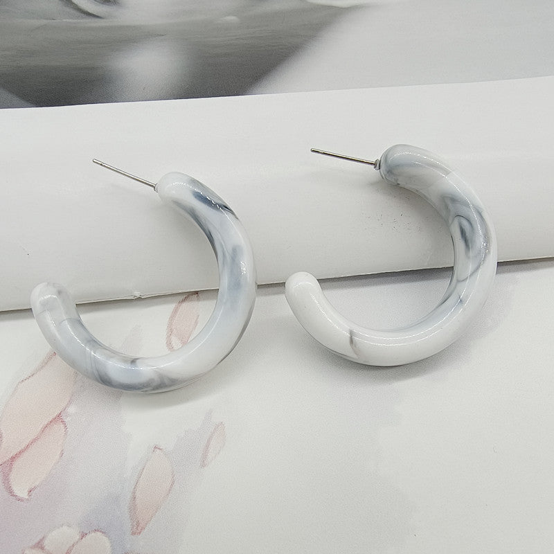 Simple Style C Shape Earrings Made Of Durable Acrylic Material