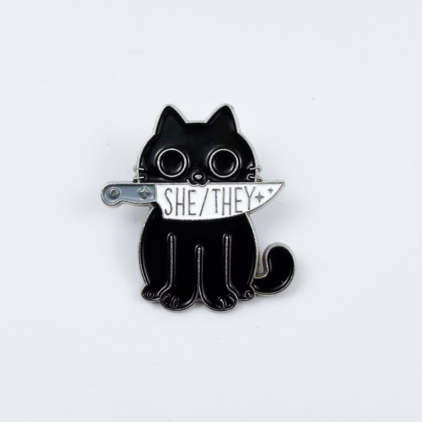 Cat Pin Made Of Zinc Alloy Featuring Enamel Craft