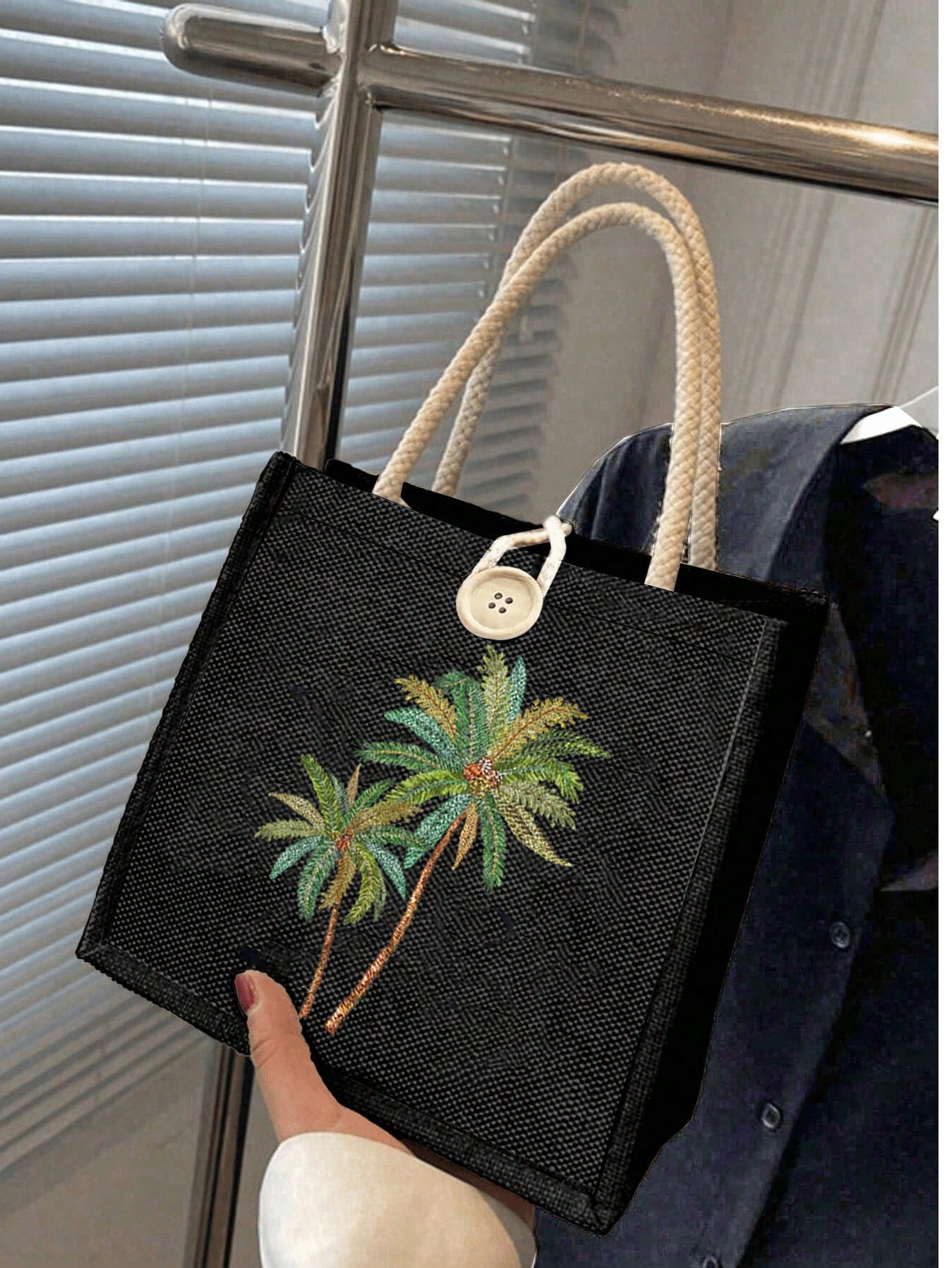 Unisex Square Polyester Shoulder Bag With Single Shoulder Strap, Printing Design, Suitable For All Seasons