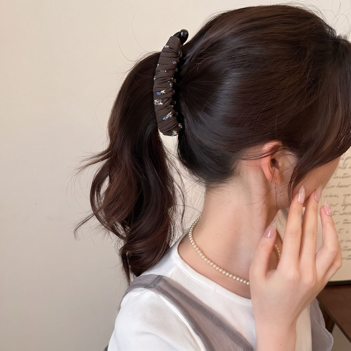 Ditsy Floral Banana Clip Hairpin For Women, Made Of Cloth In Coffer Color