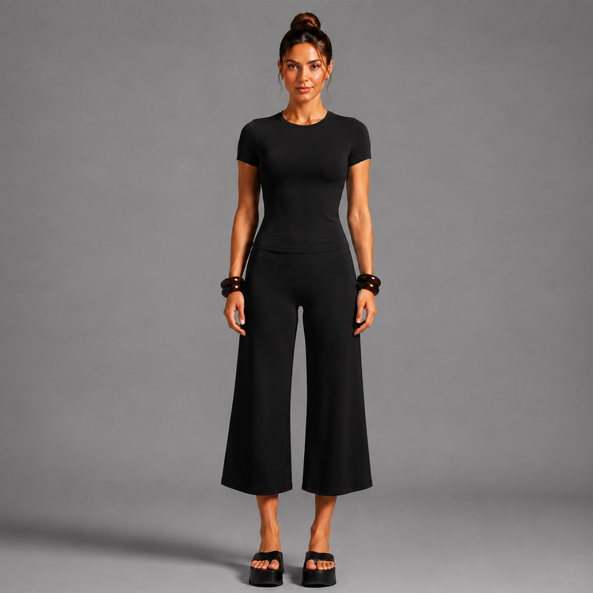 Sporty Calf-Length Running Jumpsuit For Women In Nylon Fabric Featuring Wide Leg Pants Design For Summer