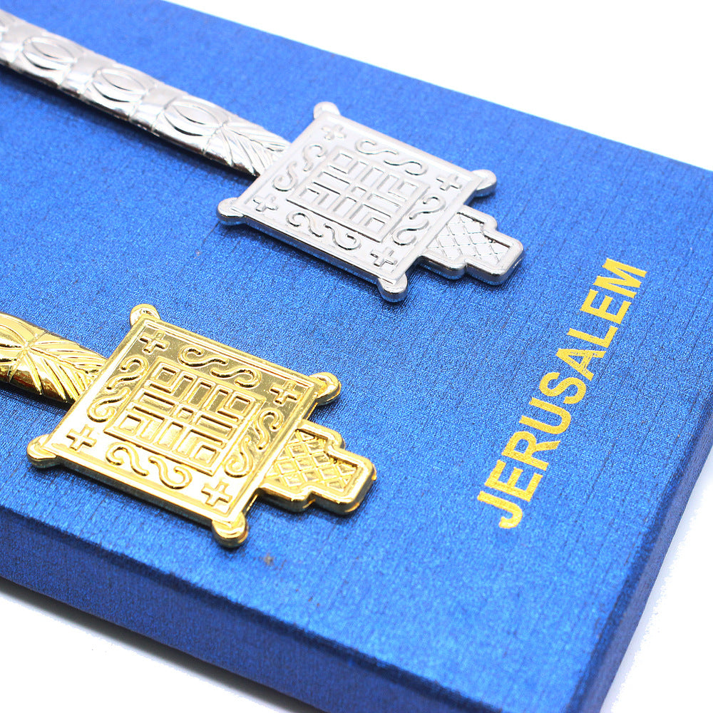 National Day Gold Cross Metal Craft Ornament Made Of Durable Alloy