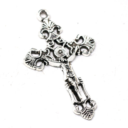 Retro Style Alloy Cross Pendant With Electroplated Finish, Jewelry Accessories