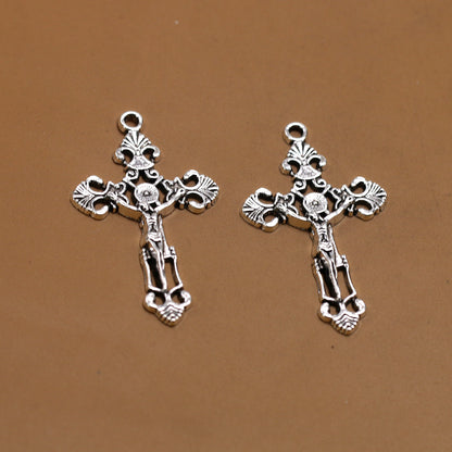 Retro Style Alloy Cross Pendant With Electroplated Finish, Jewelry Accessories