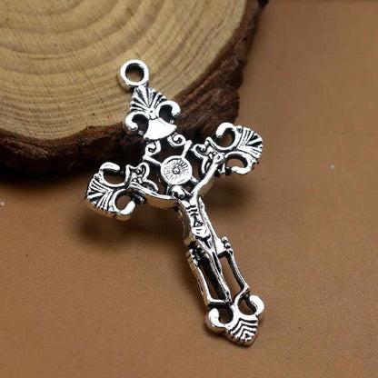 Retro Style Alloy Cross Pendant With Electroplated Finish, Jewelry Accessories