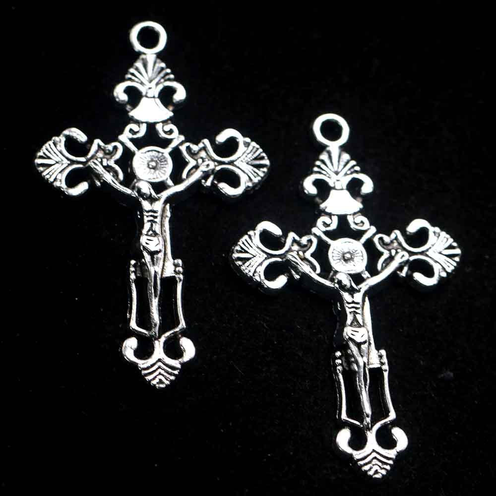 Retro Style Alloy Cross Pendant With Electroplated Finish, Jewelry Accessories