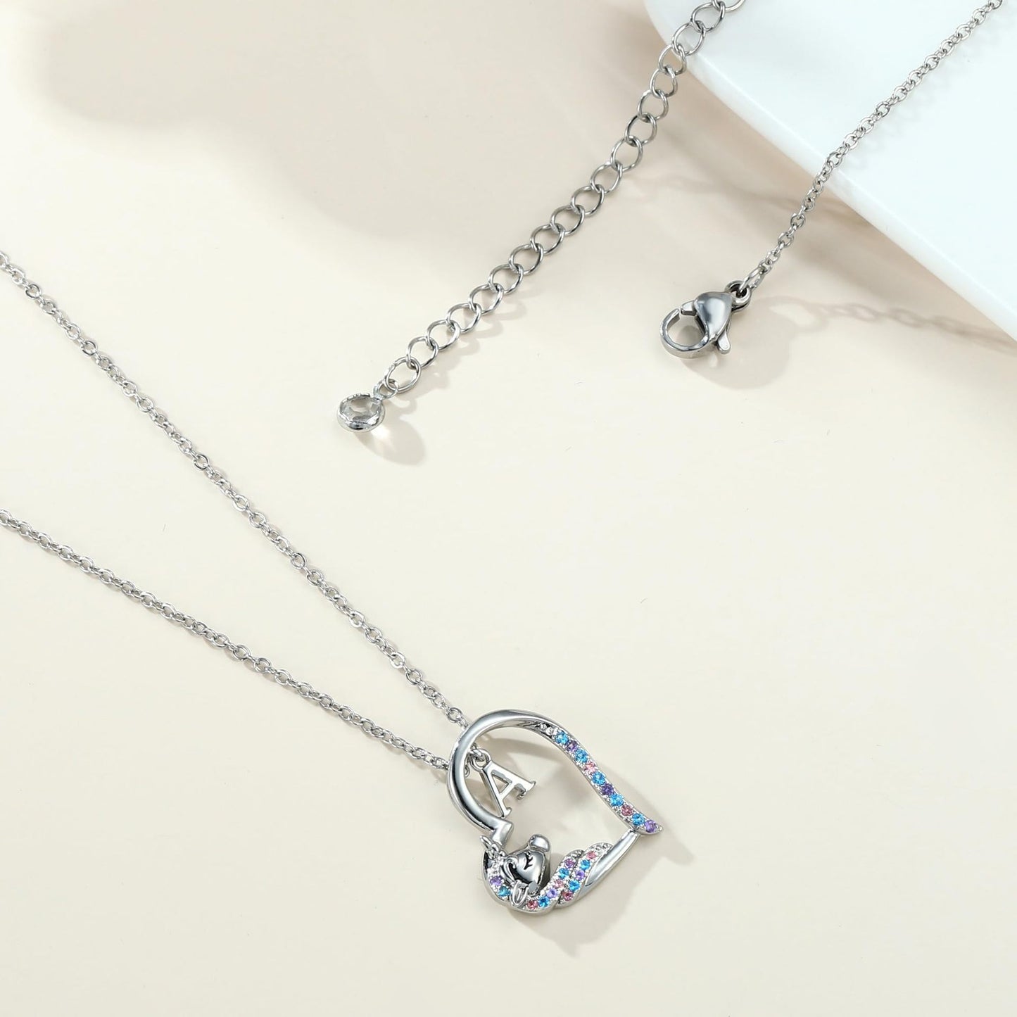 Sweet Heart Shape Necklace For Women In Copper With Electroplated Finish And Zinc Alloy Pendant