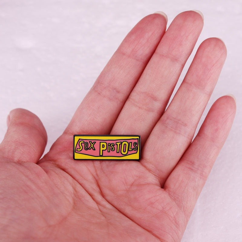 Alloy Band Pin With Enamel Craft In Dyed Black