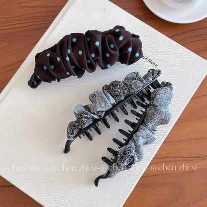 Retro Polka Dots Banana Clip Hairpin For Women In Brown, Made With Mixed Materials