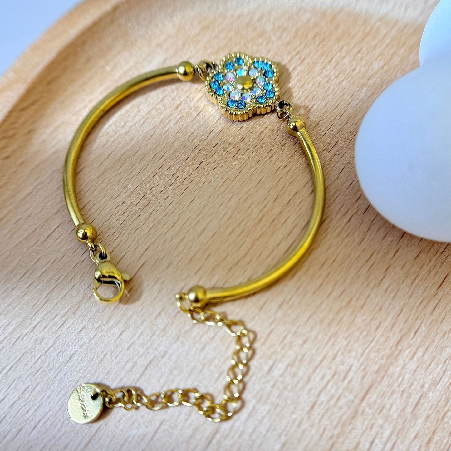 Simple Style Flowers Inlay Bracelets In 304 Stainless Steel With Zircon, Red Bangle