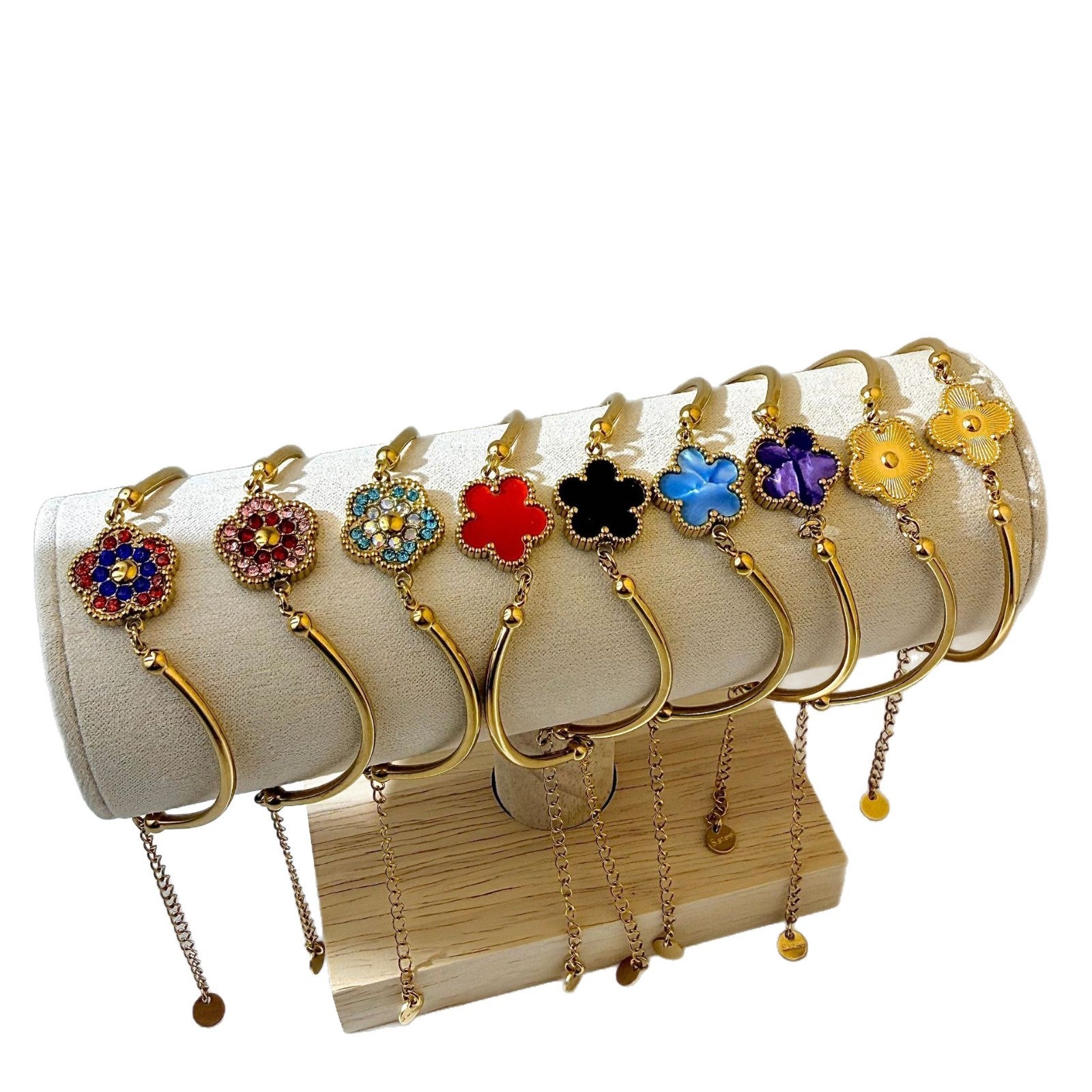 Simple Style Flowers Inlay Bracelets In 304 Stainless Steel With Zircon, Red Bangle