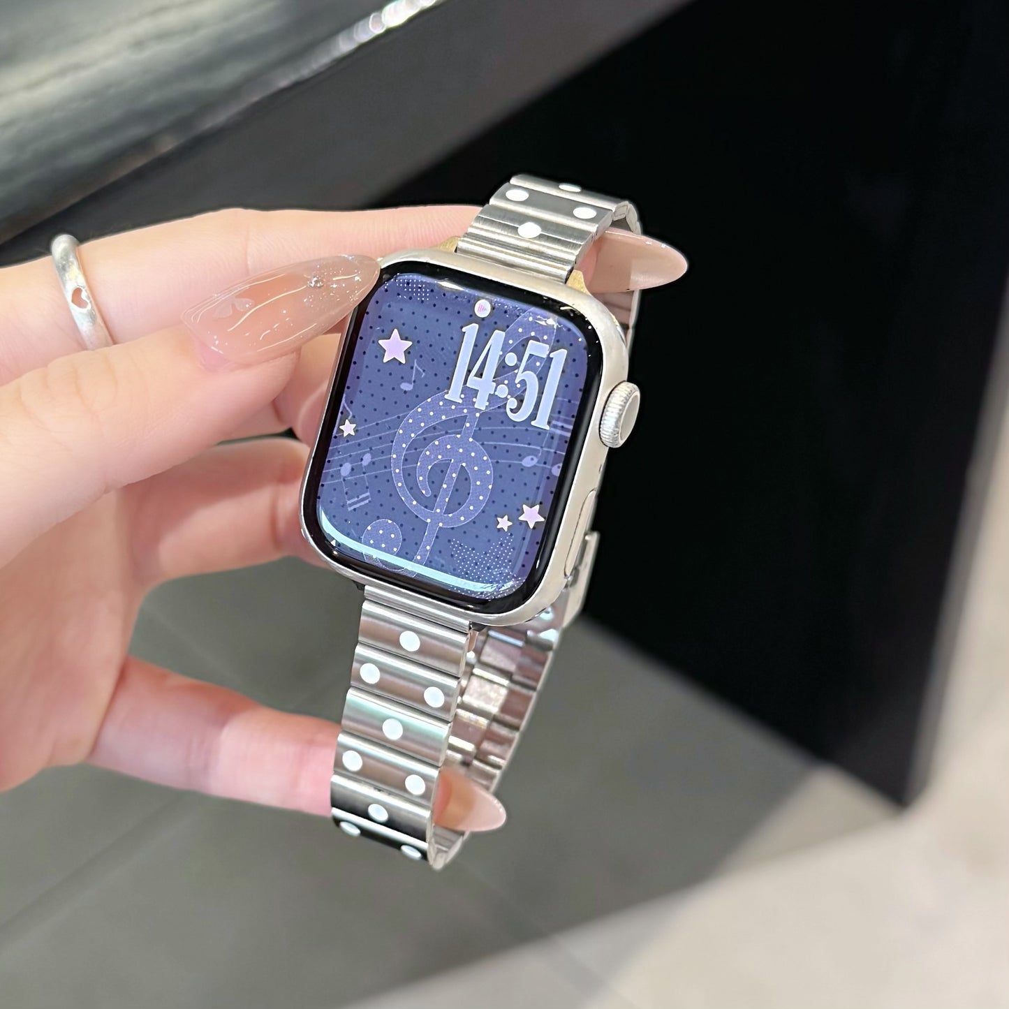 Apple Watch Strap With Stainless Steel Polka Dot Design, Durable And Stylish Replacement Band