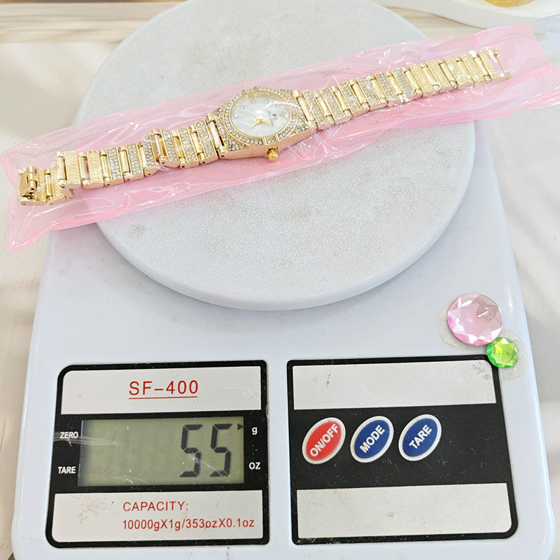 Women's Quartz Watch With Round Dial, Alloy Strap, Single Folding Buckle, And Ordinary Glass Mirror